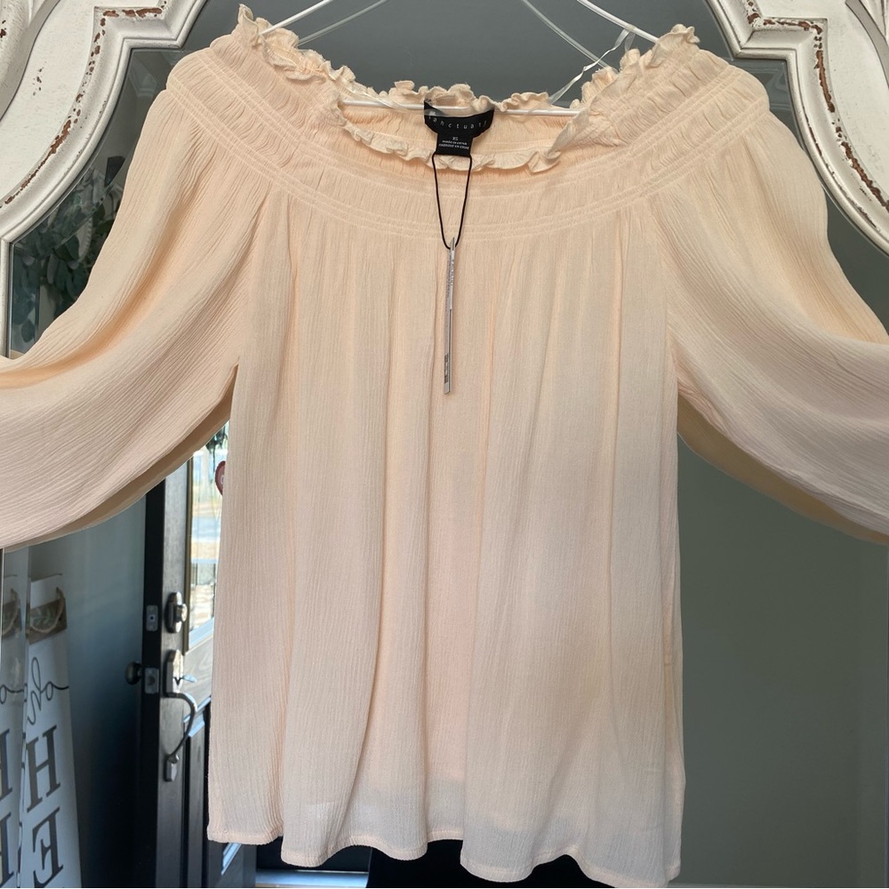 Woman’s top